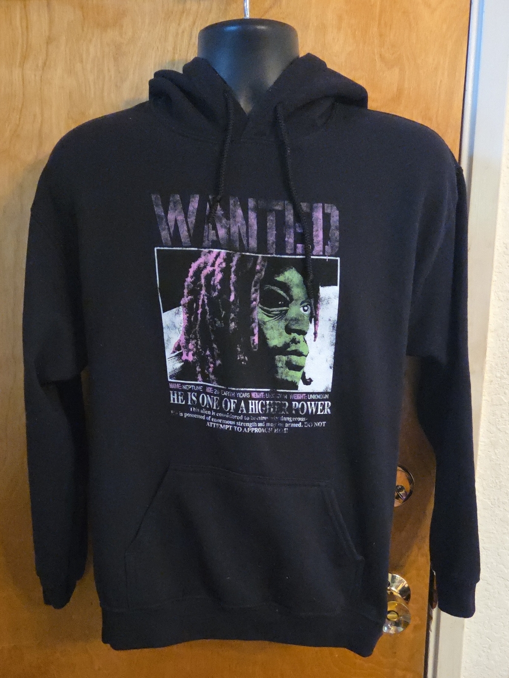 Lucki "Flawless Like Me " Wanted Tour Hoodie Size Medium